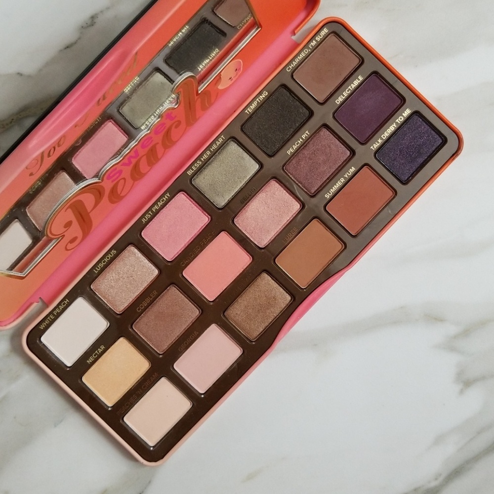 Too Faced Sweet Peach Palette